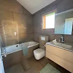 Maison Panorama Alpes Suisses & Sauna בית נופש Lens