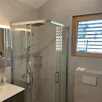 Maison Panorama Alpes Suisses & Sauna בית נופש *