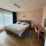 Maison Panorama Alpes Suisses & Sauna * Lens