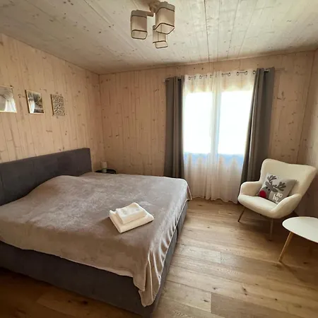 Maison Panorama Alpes Suisses & Sauna Vakantiehuis